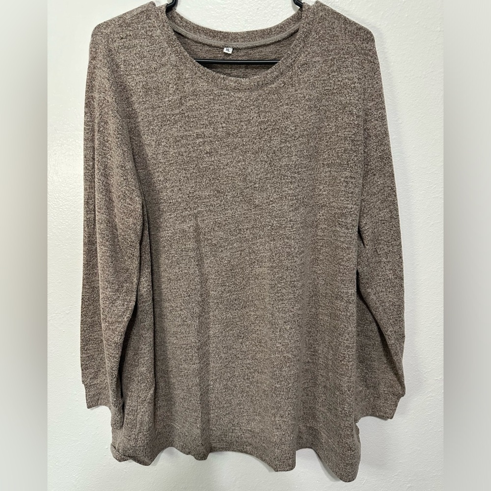 Amazon Brand - Neutral Tan Long Sleeve Shirt - Size XL